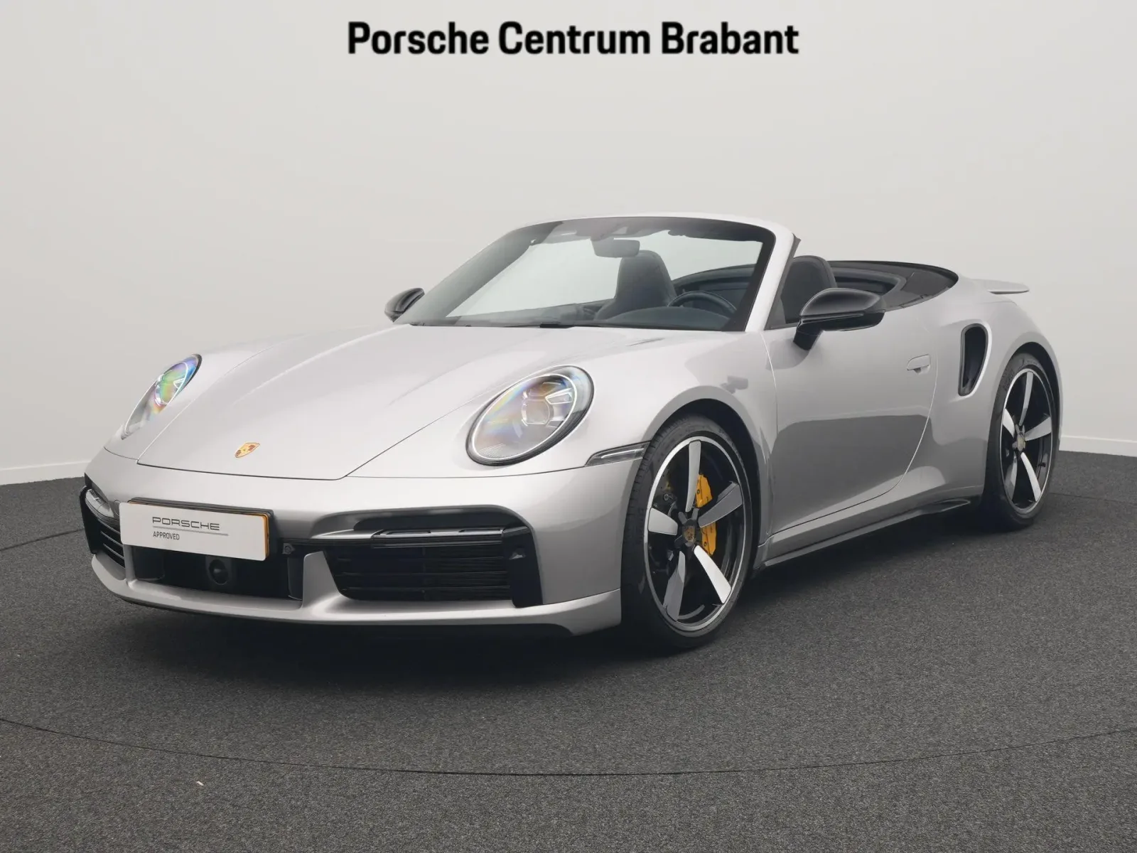 Porsche 911 (2021) — foto 1