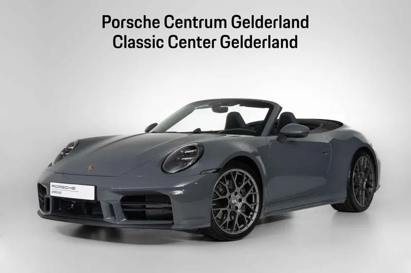 Porsche 911 (2025)