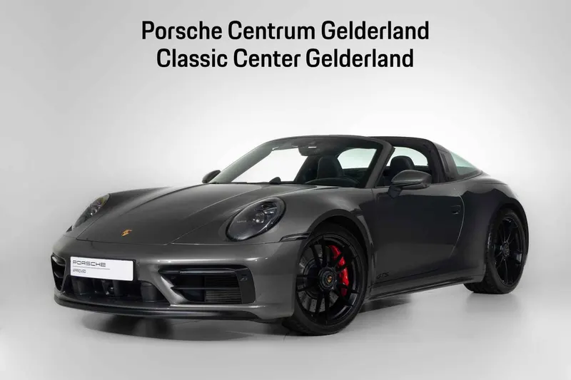Porsche 911 (2023)