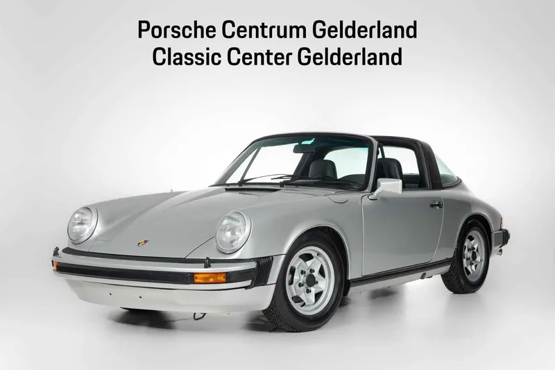 Porsche 911 (1975)