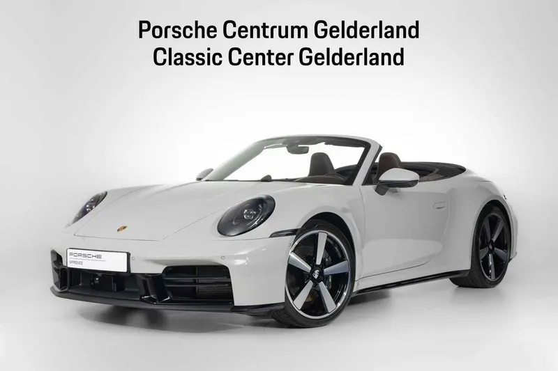 Porsche 911 (2025)