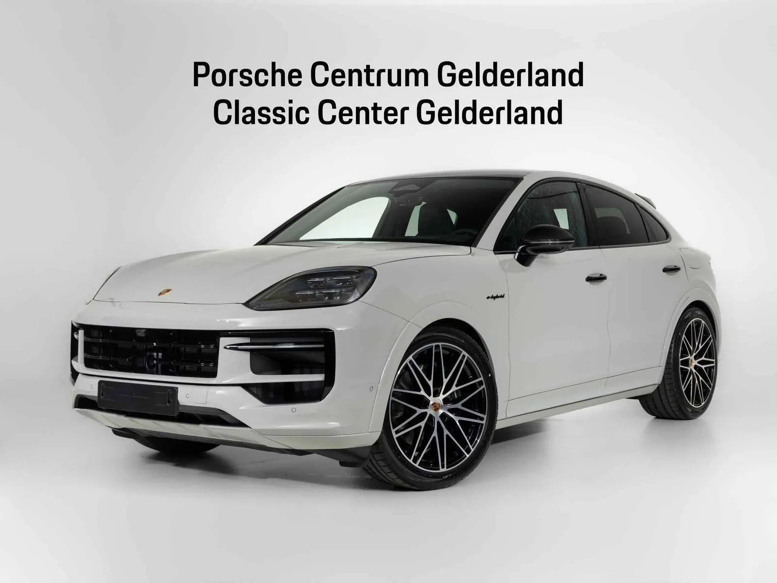 Porsche Cayenne Coupé (2026) — foto 1