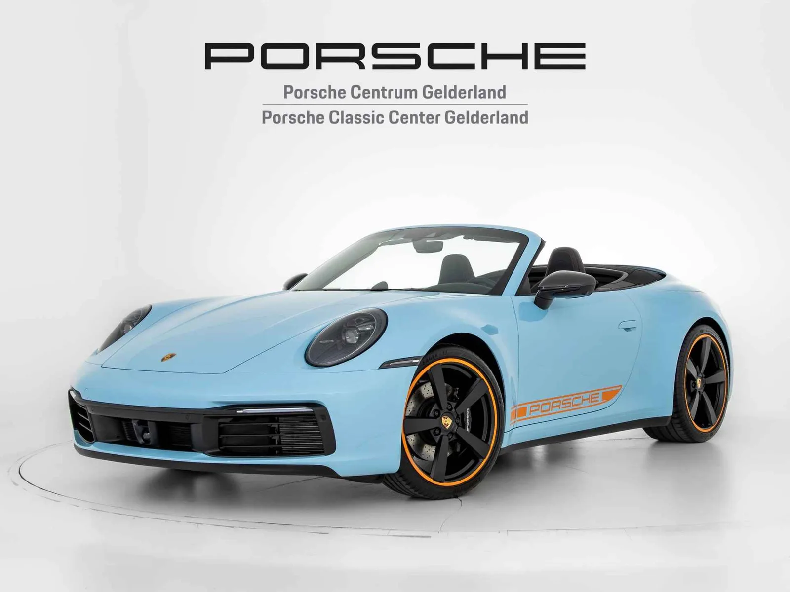 Porsche 911 (2021) — foto 1