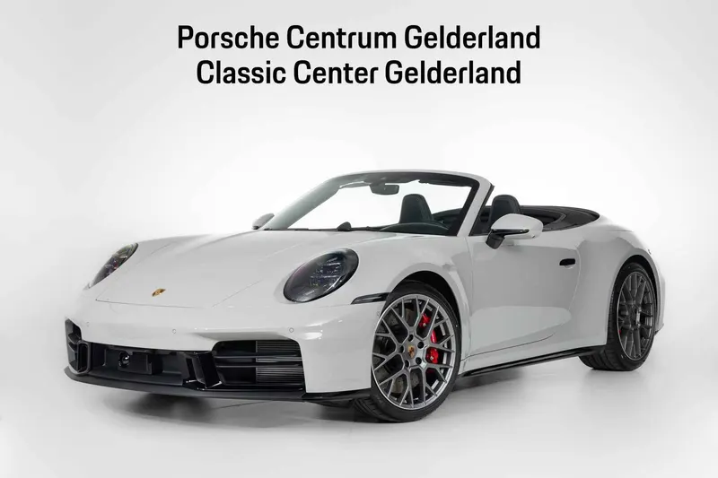 Porsche 911 (2025)