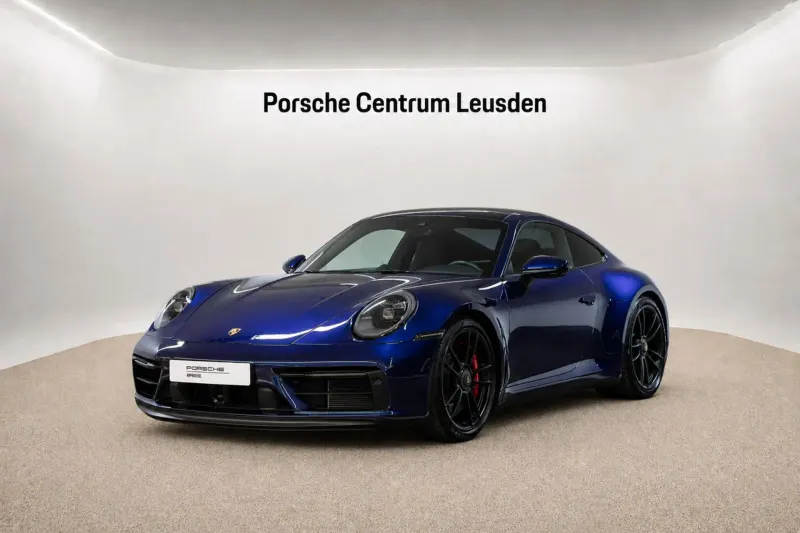 Porsche 911 (2024)