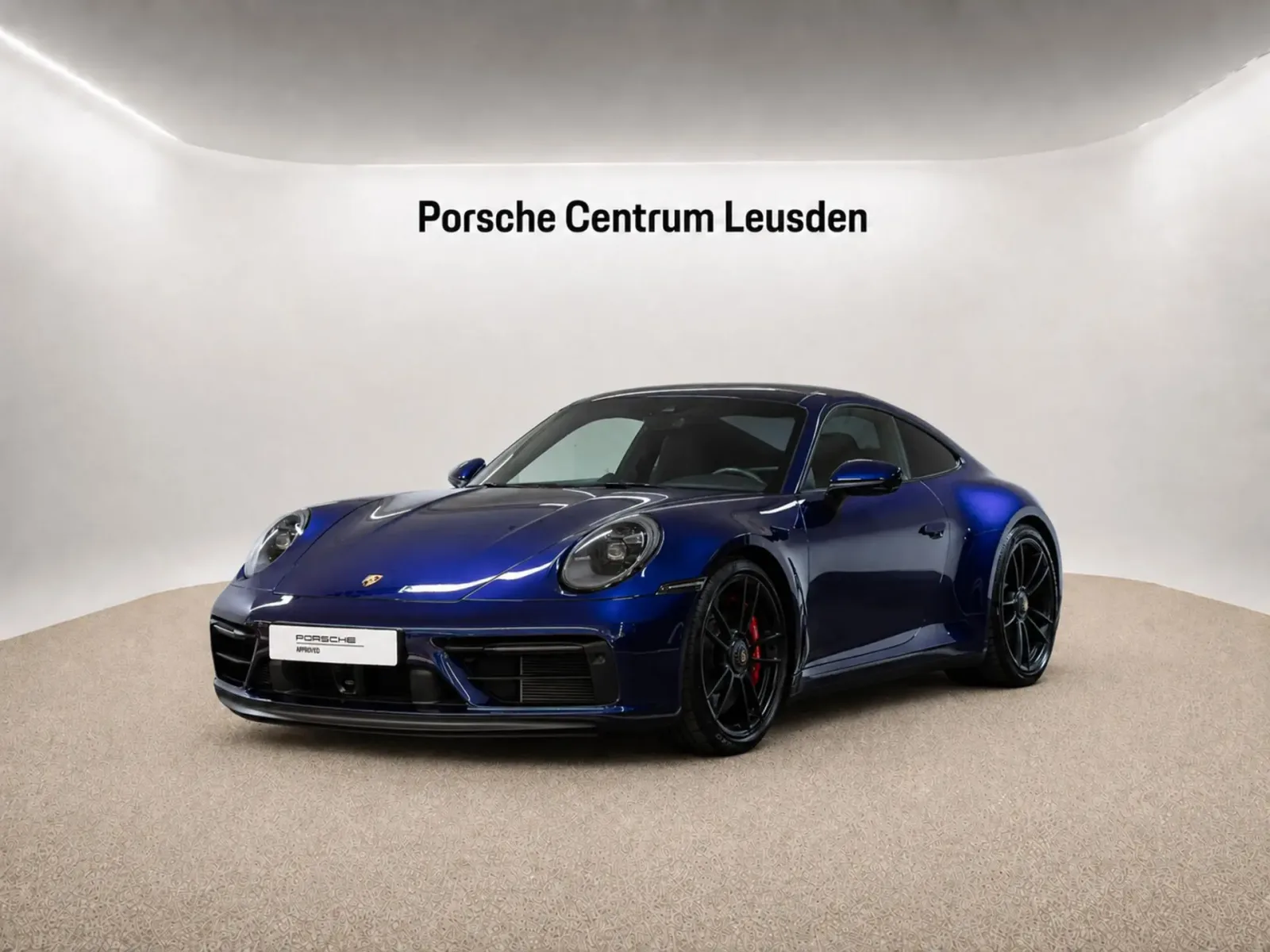 Porsche 911 (2024) — foto 1
