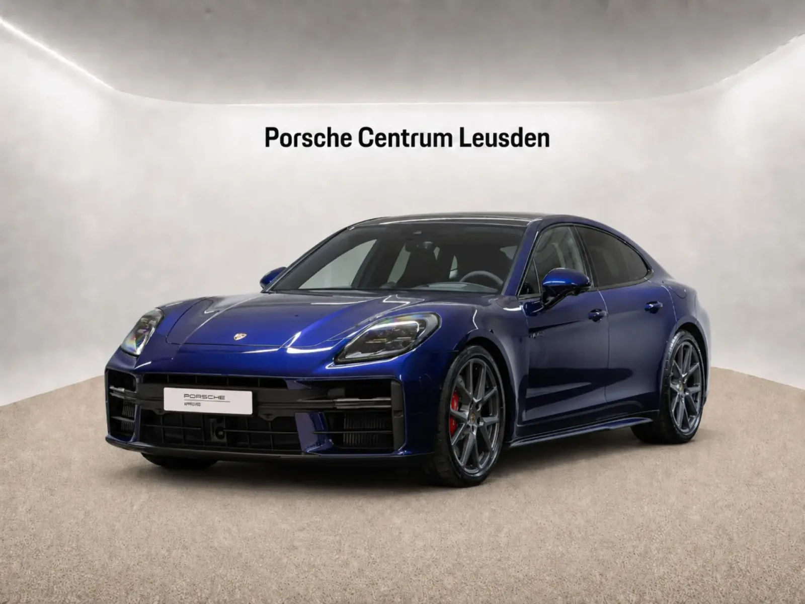 Porsche Panamera (2024) — foto 1