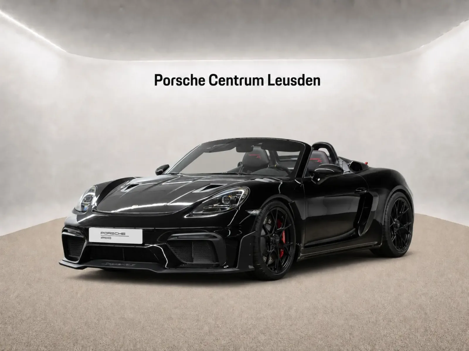 Porsche 718 (2024) — foto 1