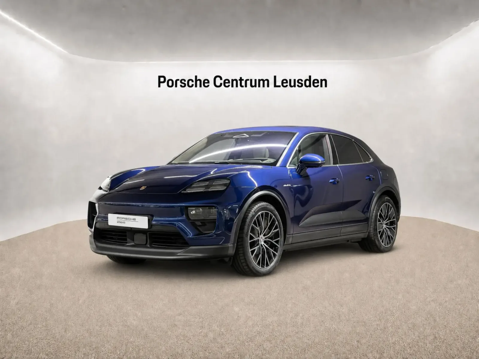 Porsche Macan (2024) — foto 1