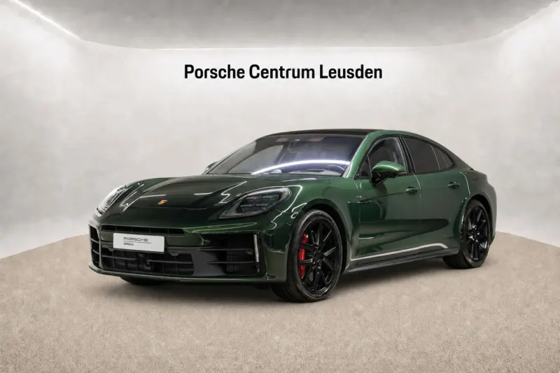 Porsche Panamera (2024)
