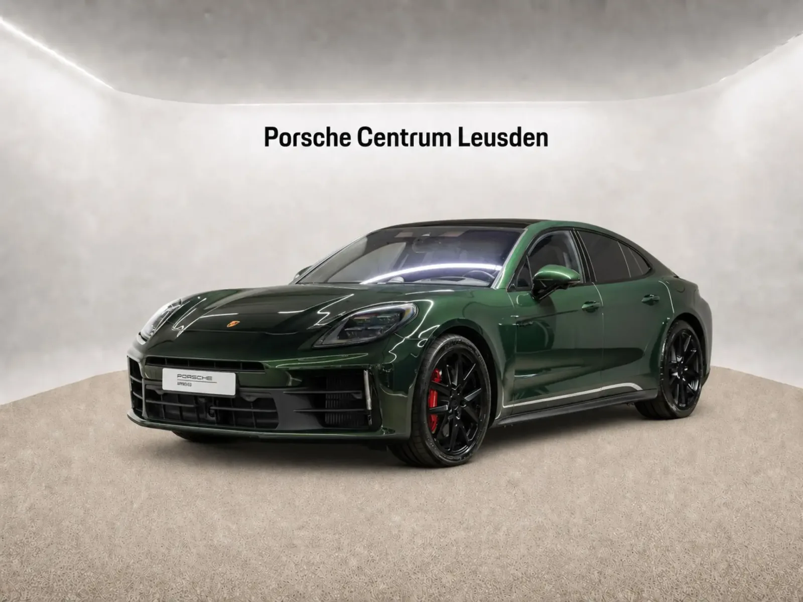Porsche Panamera (2024) — foto 1