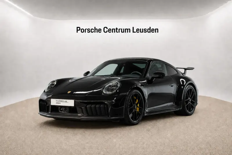 Porsche 911 (2024)