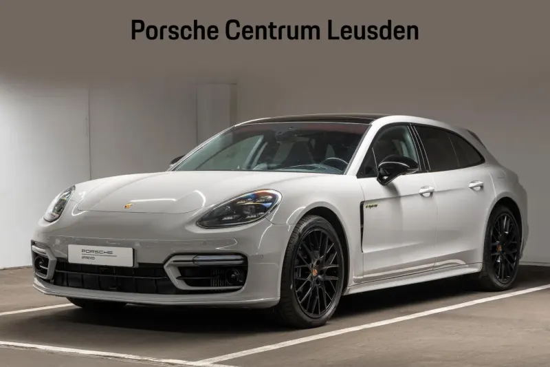 Porsche Panamera (2021)