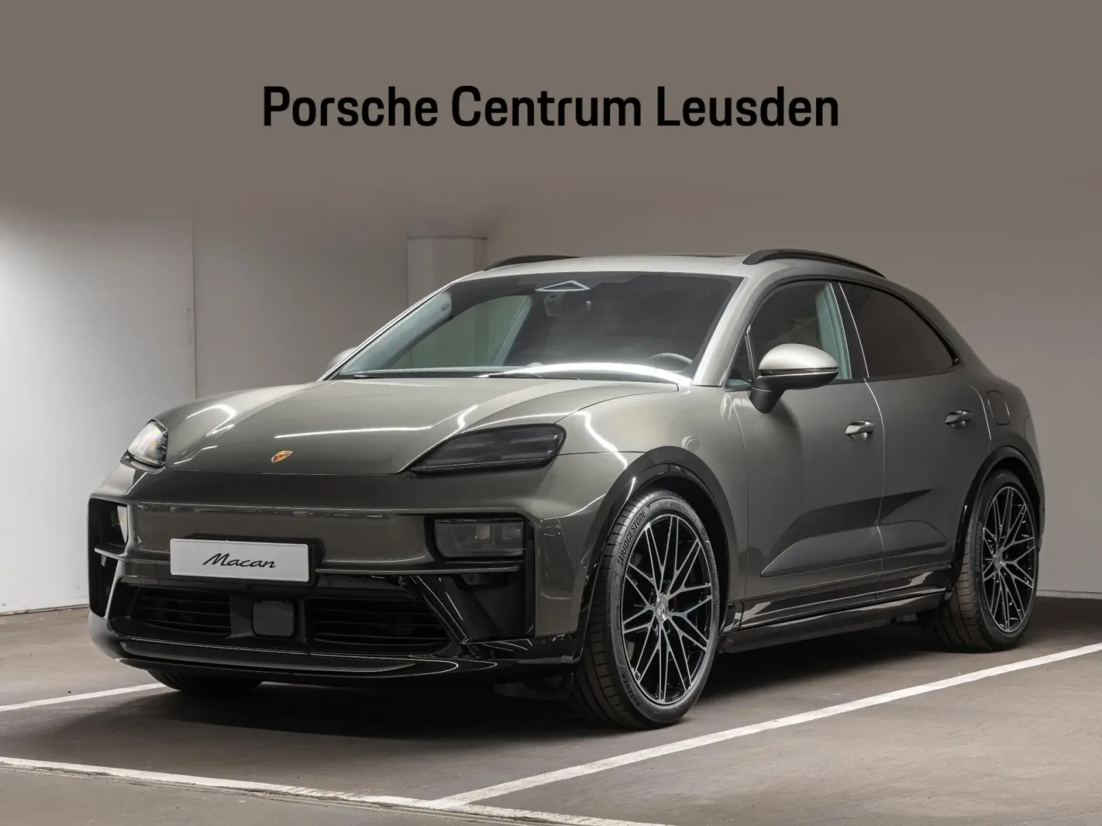 Porsche Macan (2026) — foto 1