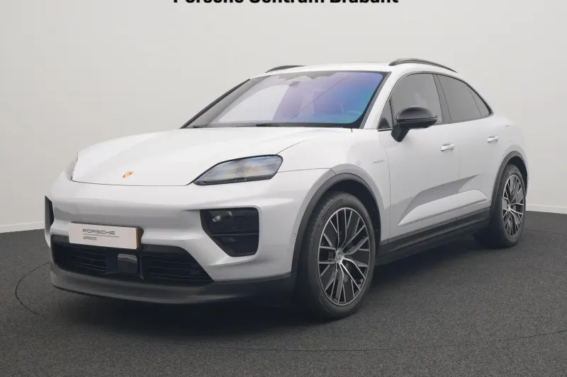 Porsche Macan (2025)