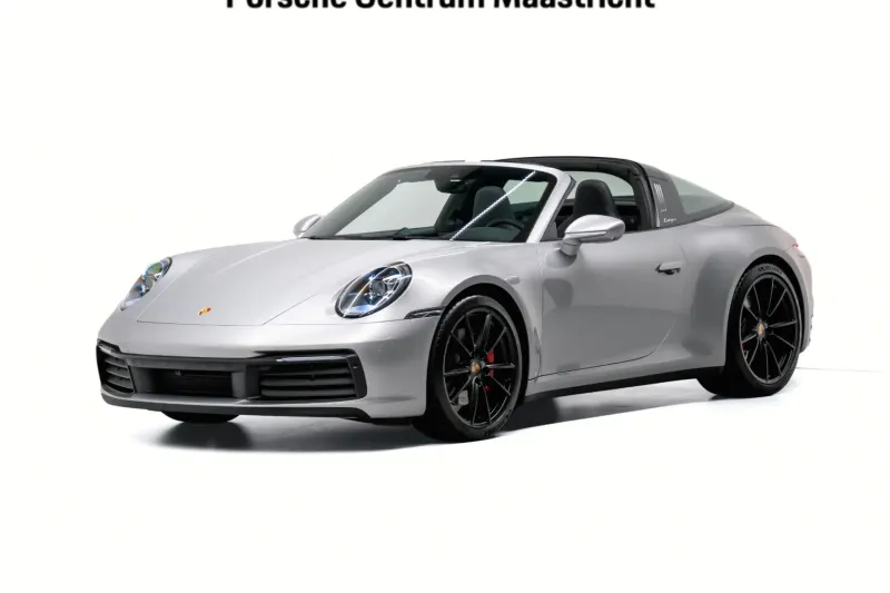 Porsche 911 (2023)