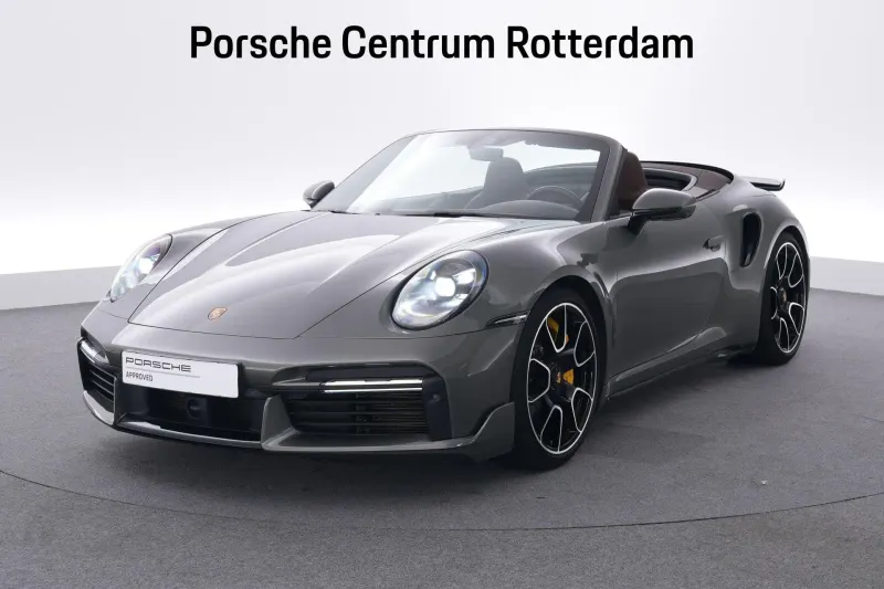 Porsche 911 (2023)