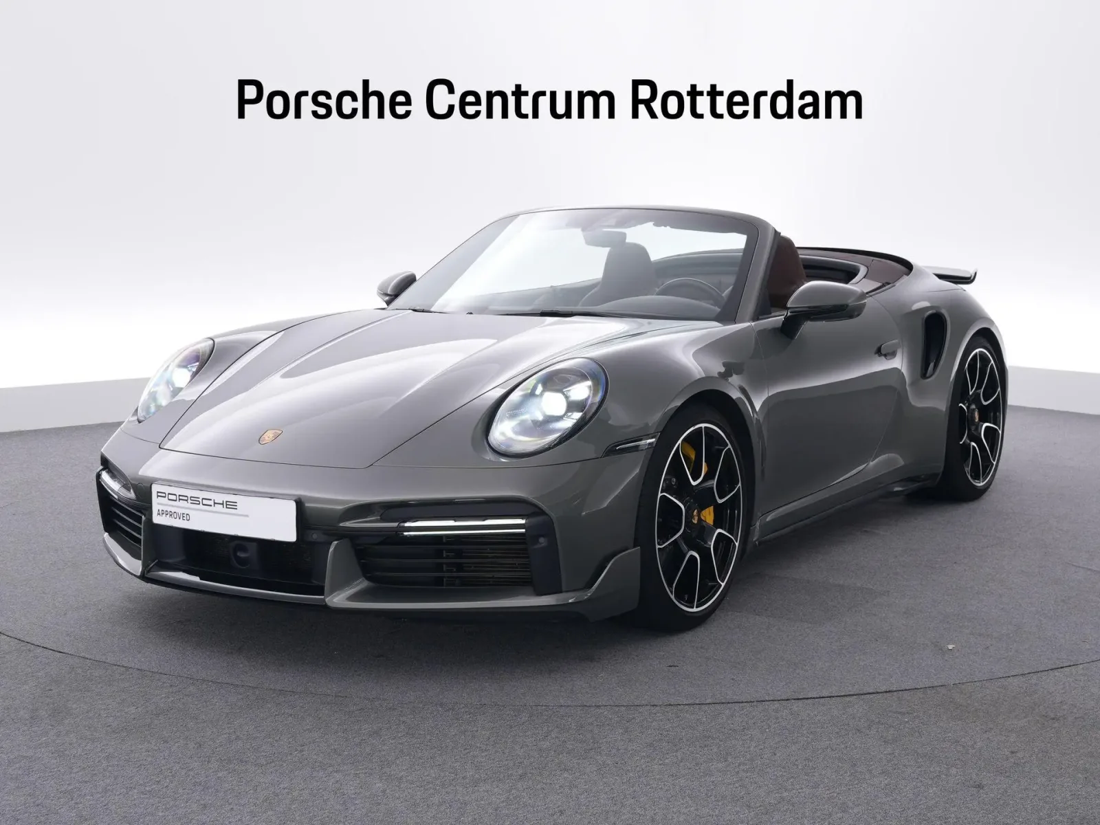 Porsche 911 (2023) — foto 1