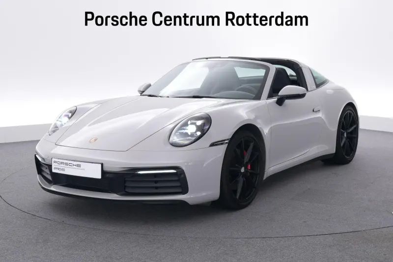 Porsche 911 (2021)