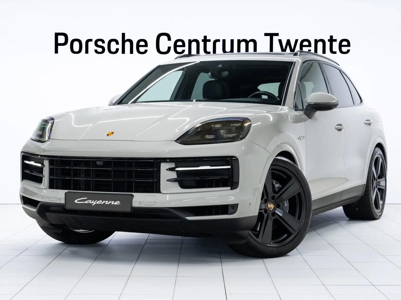Porsche Cayenne (2023) — foto 1