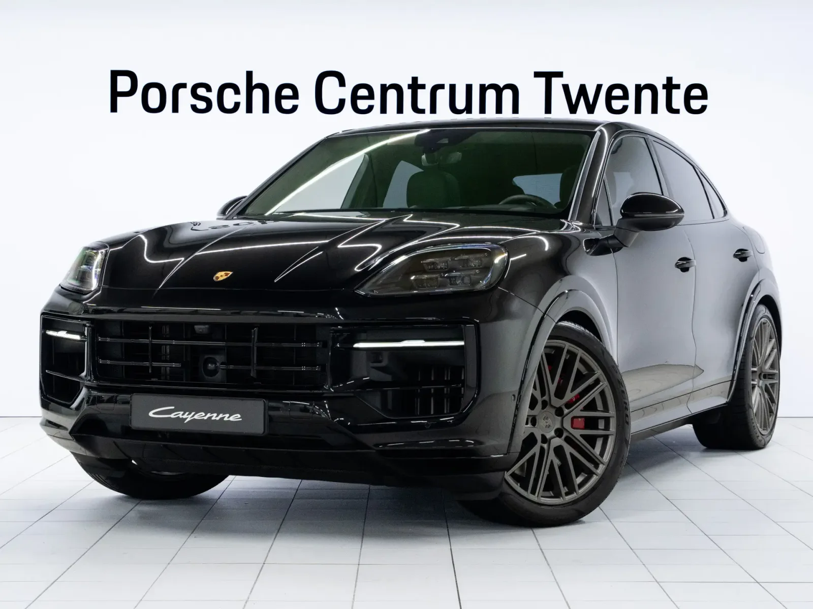 Porsche Cayenne (2024) — foto 1