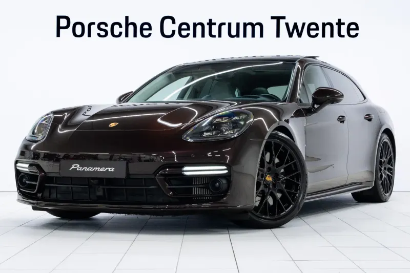Porsche Panamera (2023)