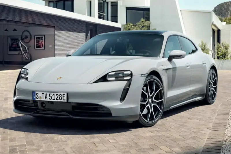 Porsche Taycan Sport Turismo (2023)