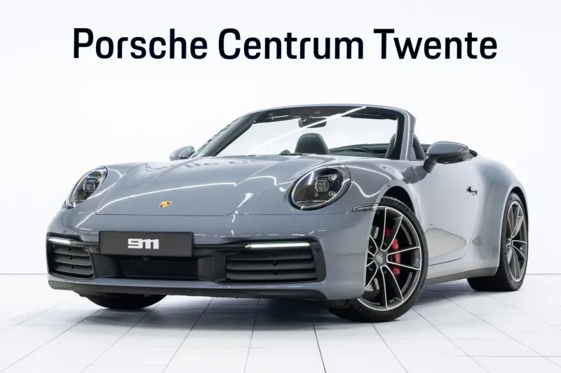 Porsche 911 (2023)