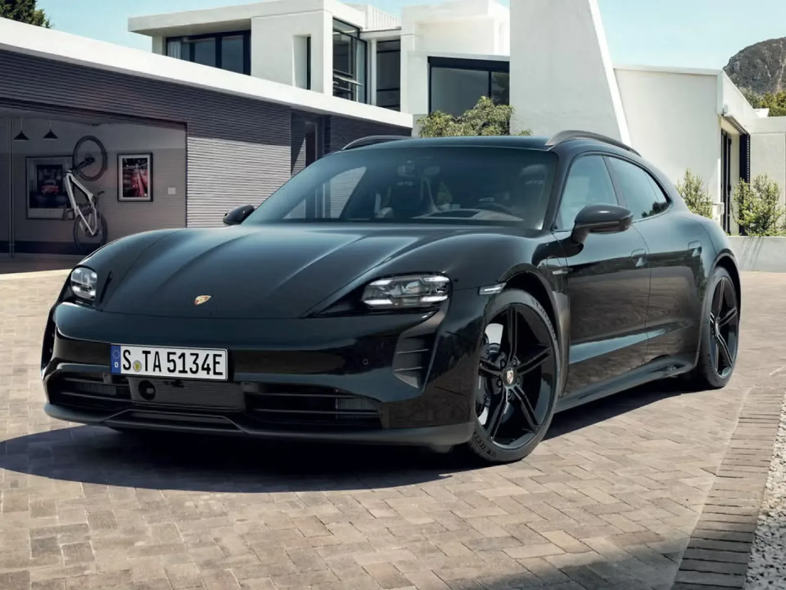 Porsche Taycan (2023) — foto 1