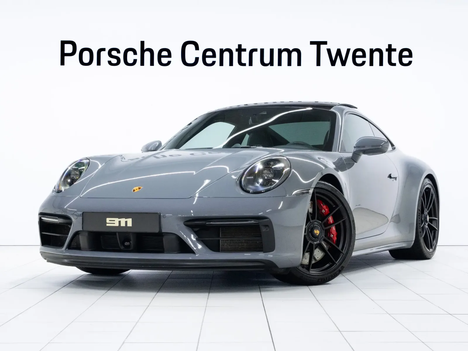 Porsche 911 (2023) — foto 1