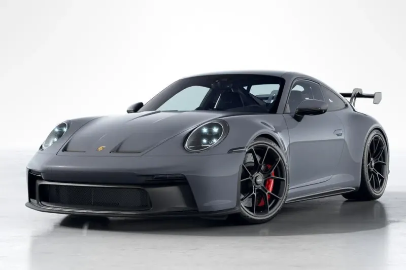 Porsche 911 (2024)