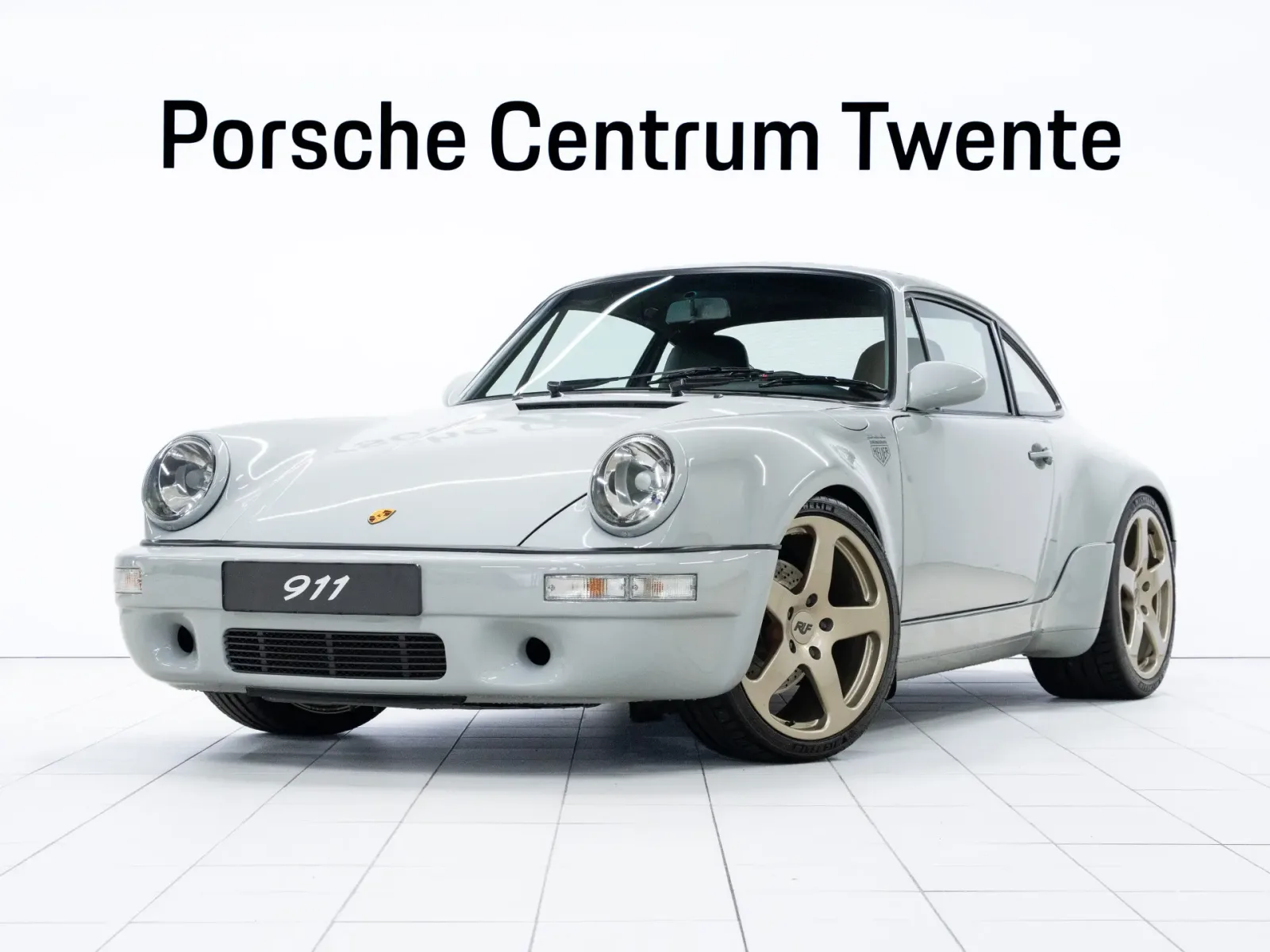Porsche 911 (1993) — foto 1