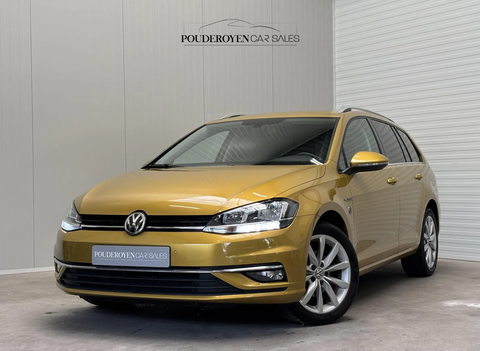 Volkswagen Golf (2018) — foto 1