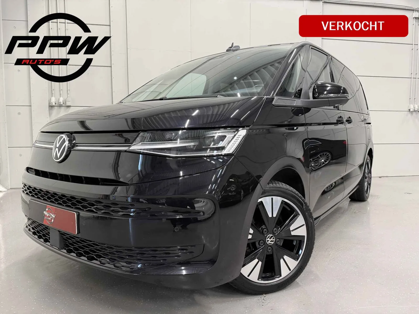 Volkswagen Multivan (2022) — foto 1