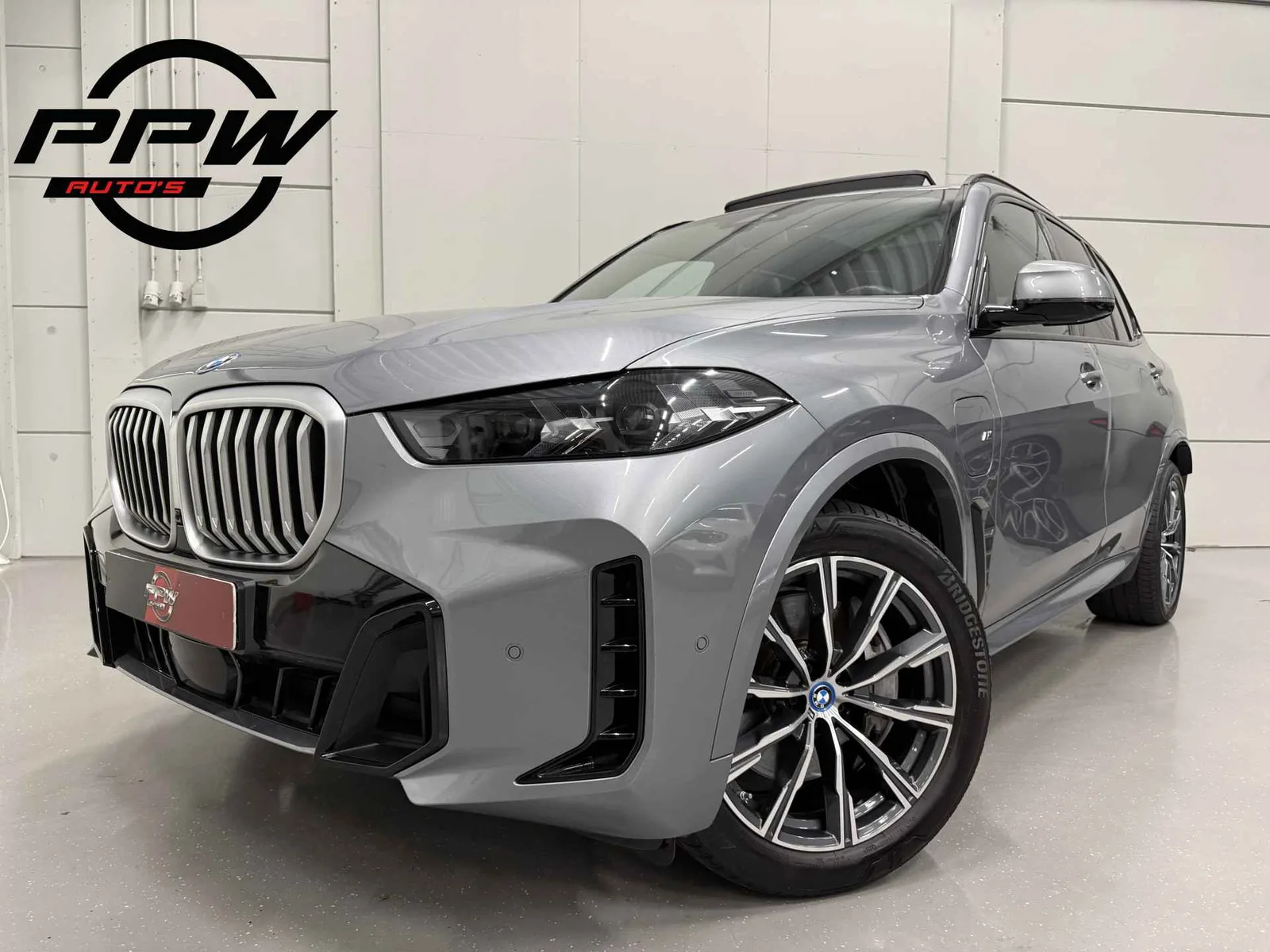 BMW X5 (2023) — foto 1