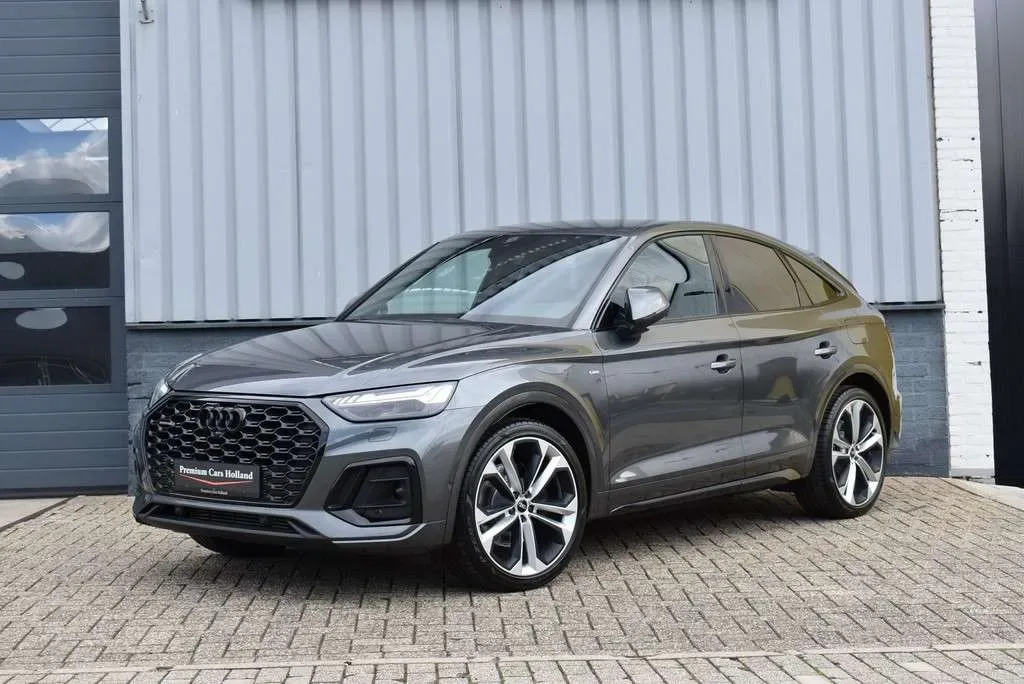Audi Q5 Sportback (2022) — foto 1