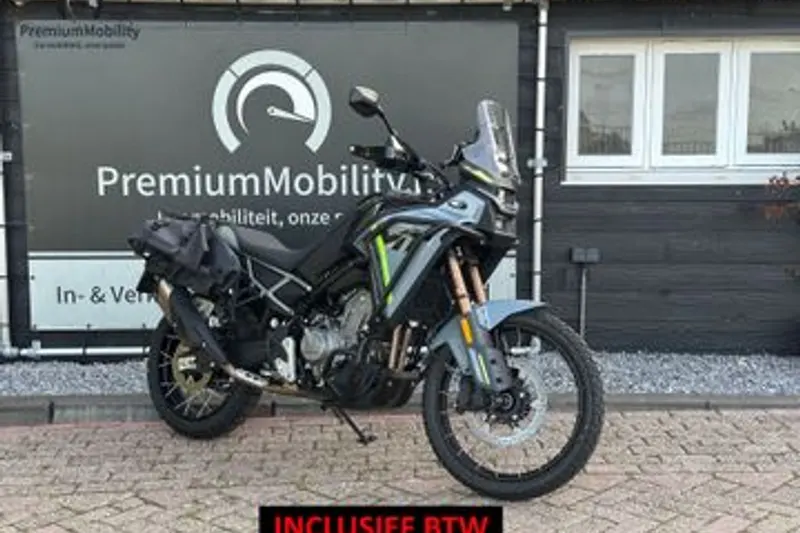 CFMoto 450 MT (2026)