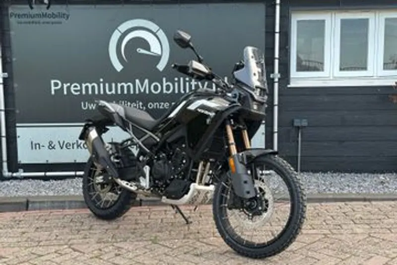 CFMoto 450 MT (2026)