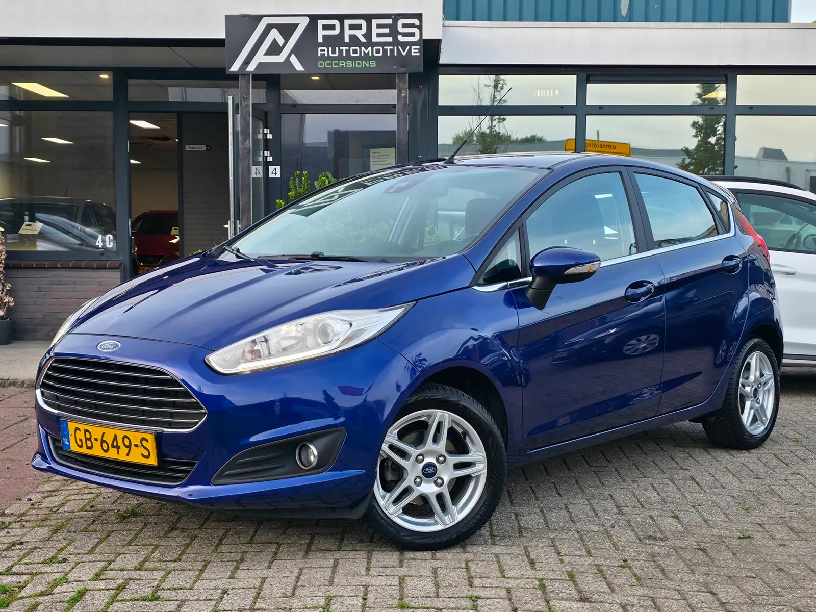 Ford Fiesta (2015) — foto 1