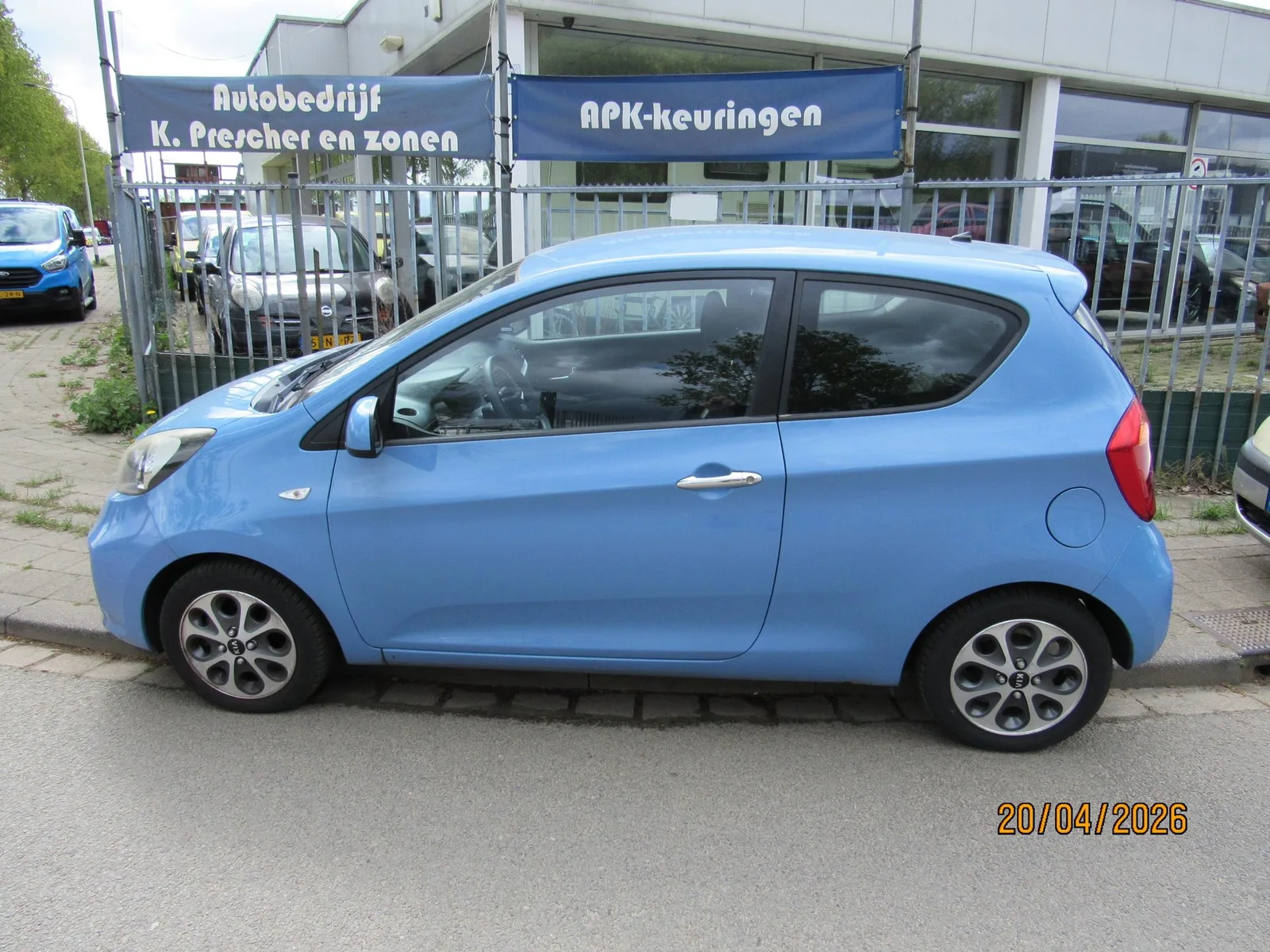Kia Picanto (2012) — foto 1