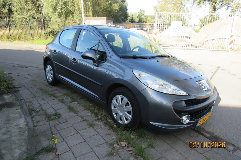 Peugeot 207 (2011)