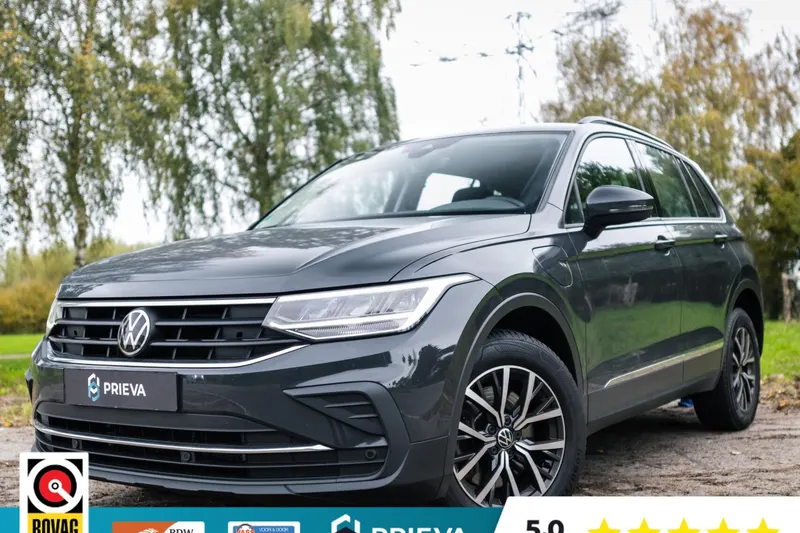 Volkswagen Tiguan (2022)