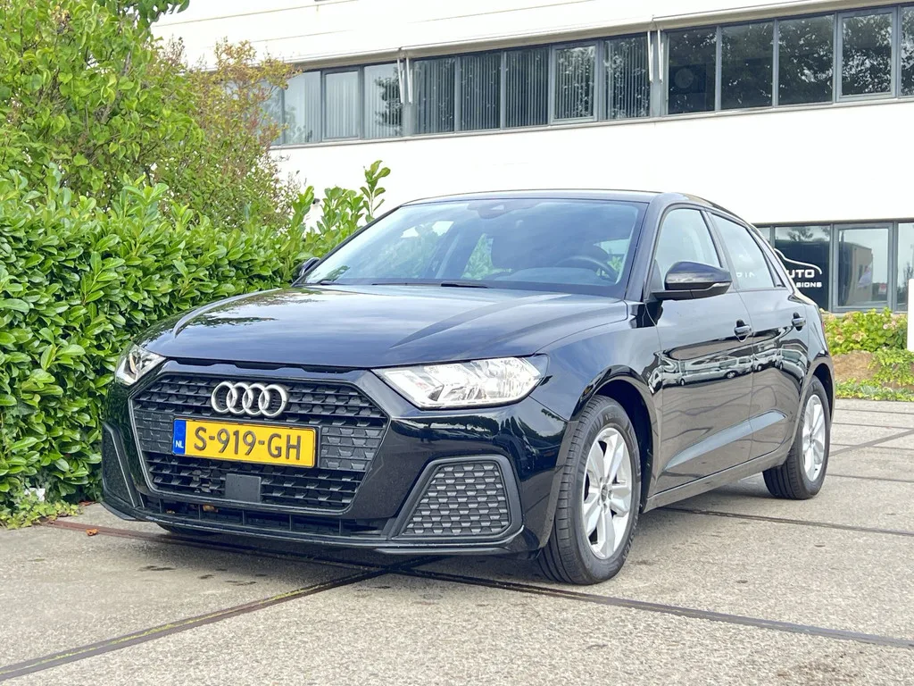Audi A1 (2023) — foto 1