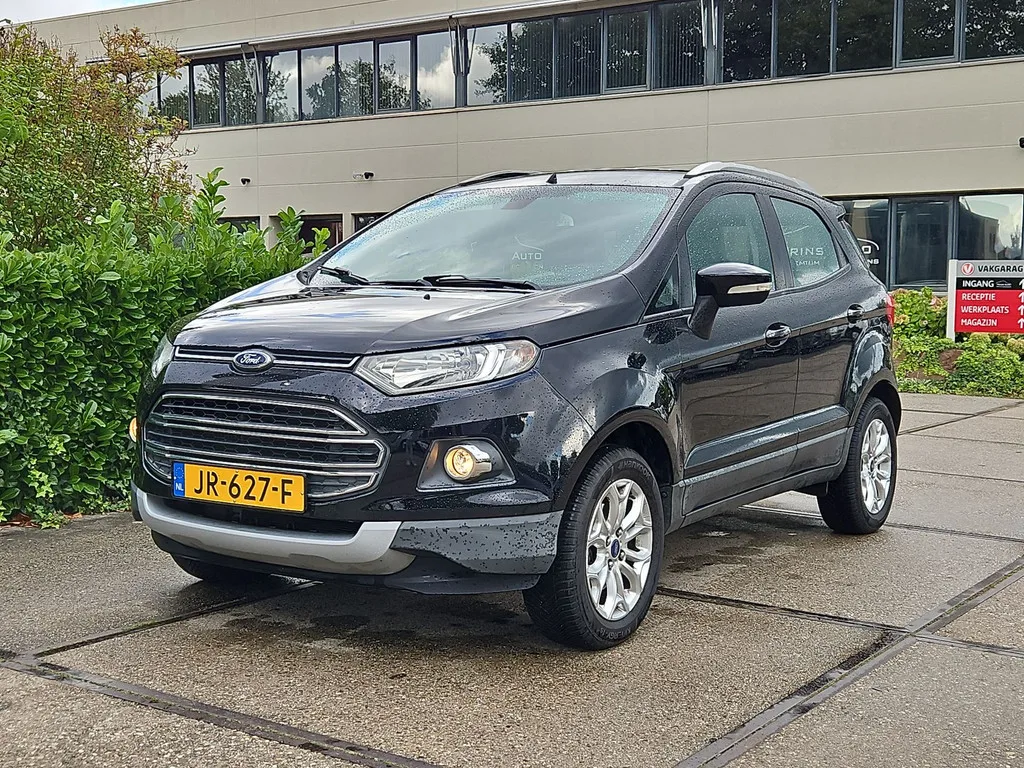 Ford EcoSport (2016) — foto 1