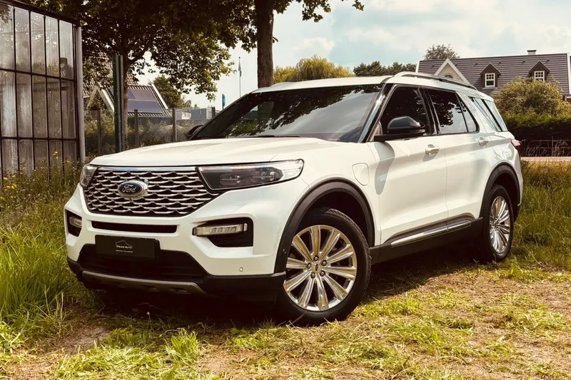 Ford Explorer (2022)