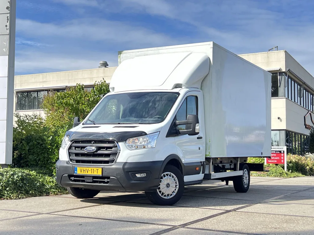 Ford Transit (2020) — foto 1