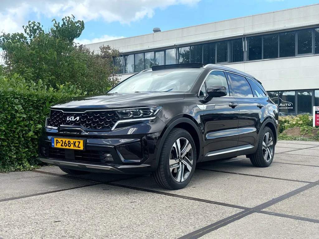 Kia Sorento (2022) — foto 1