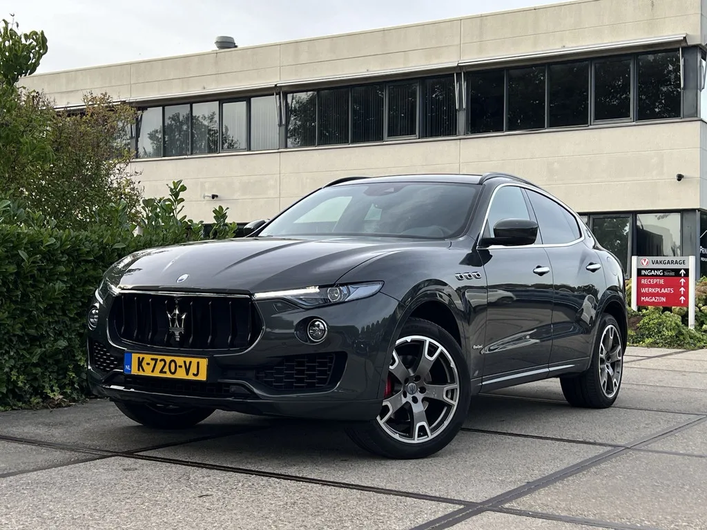 Maserati Levante (2019) — foto 1