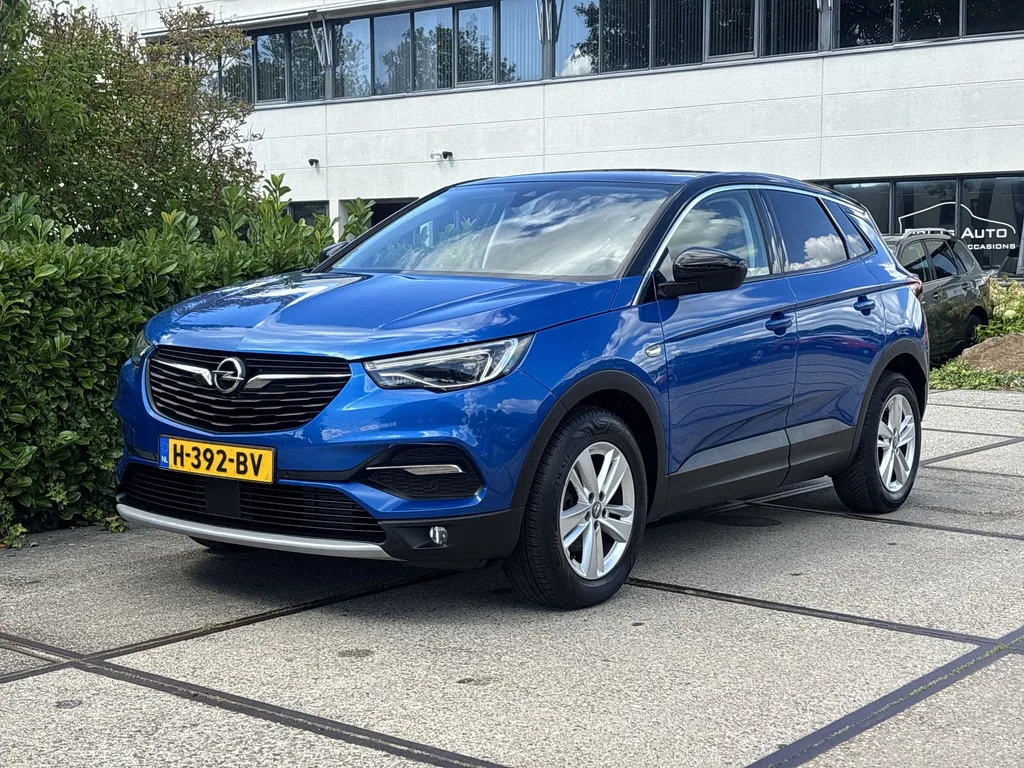 Opel Grandland (2019) — foto 1