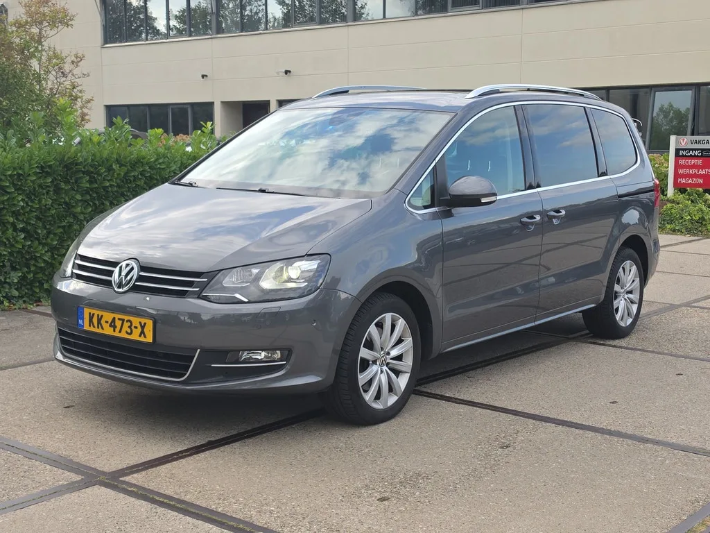 Volkswagen Sharan (2012) — foto 1